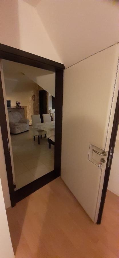 Oazis Apartmanhaz Hajduszoboszlo Exterior photo